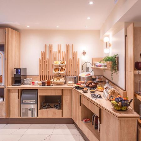 Helussi Hotel Париж Екстериор снимка
