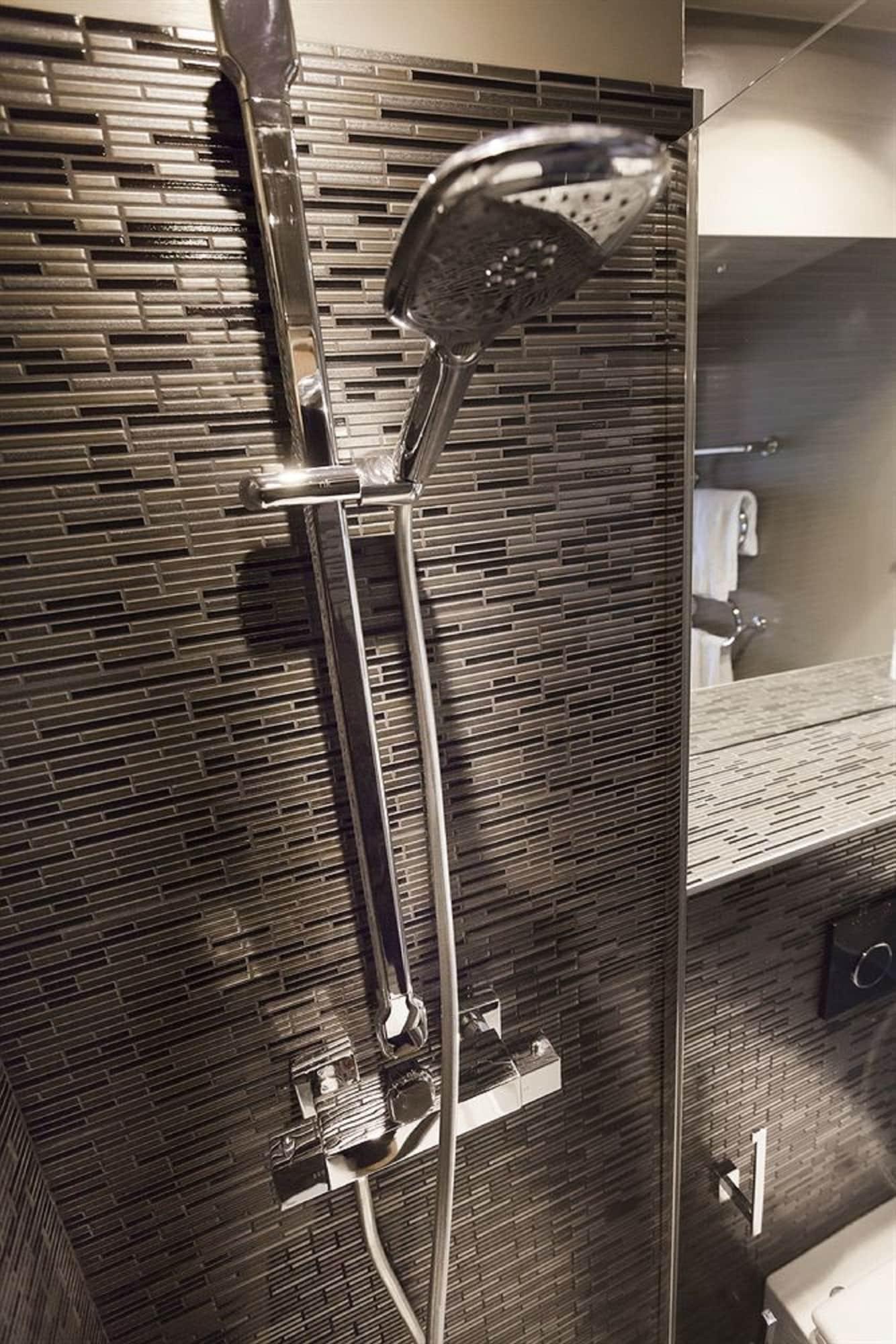 Helussi Hotel Париж Екстериор снимка
