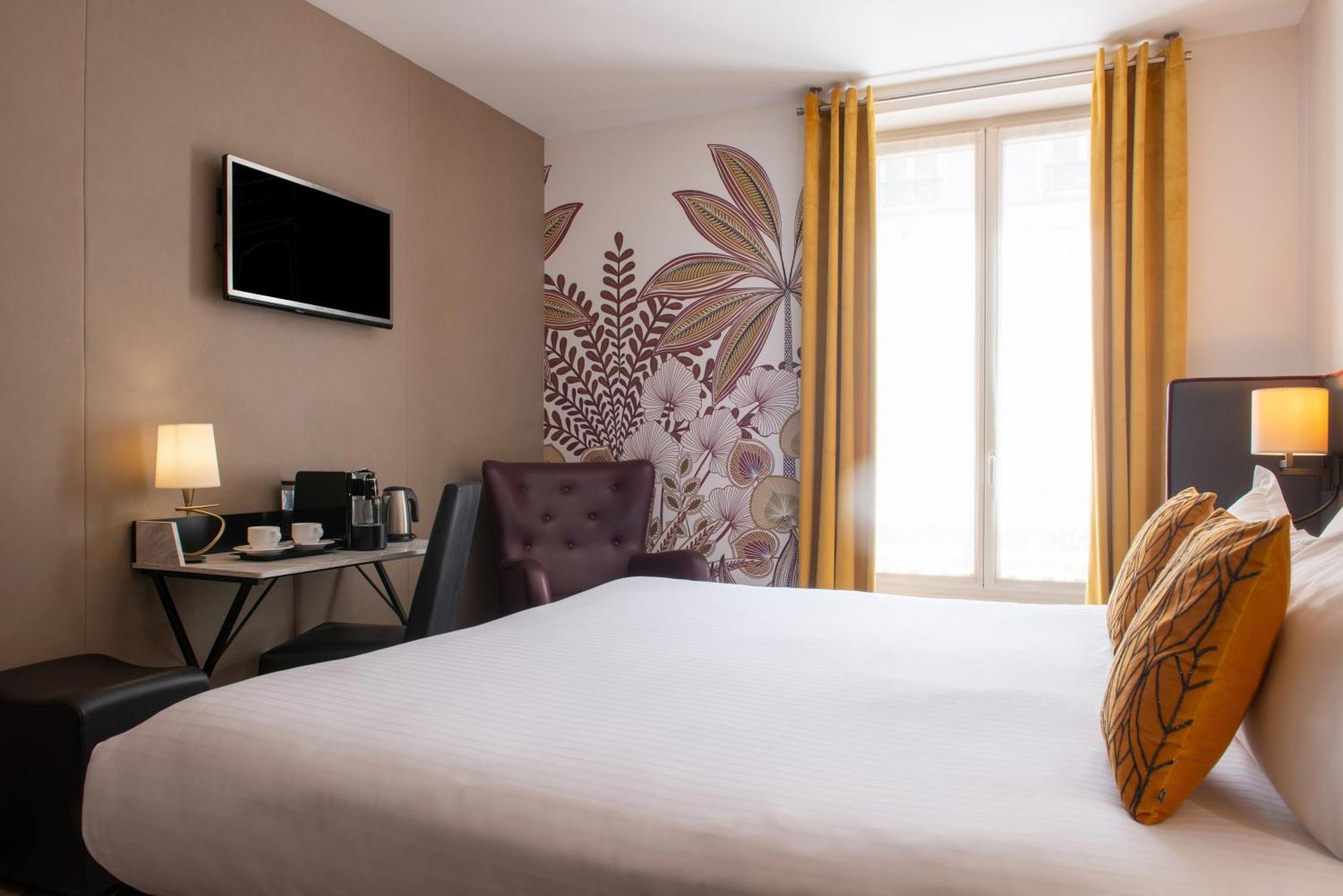 Helussi Hotel Париж Екстериор снимка